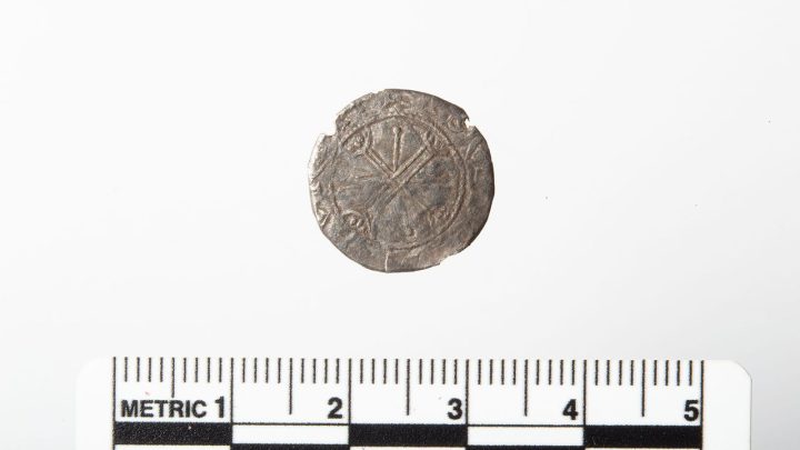 Dirty ‘button’ unearthed by metal detectorist turns out to be a rare 900-year-old coin from Norway’s last Viking king, Magnus Barefoot